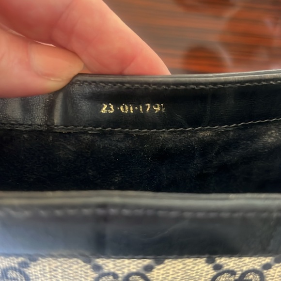 Gucci Monogram Canvas and Leather Shoulder Bag - Picture 11 of 12